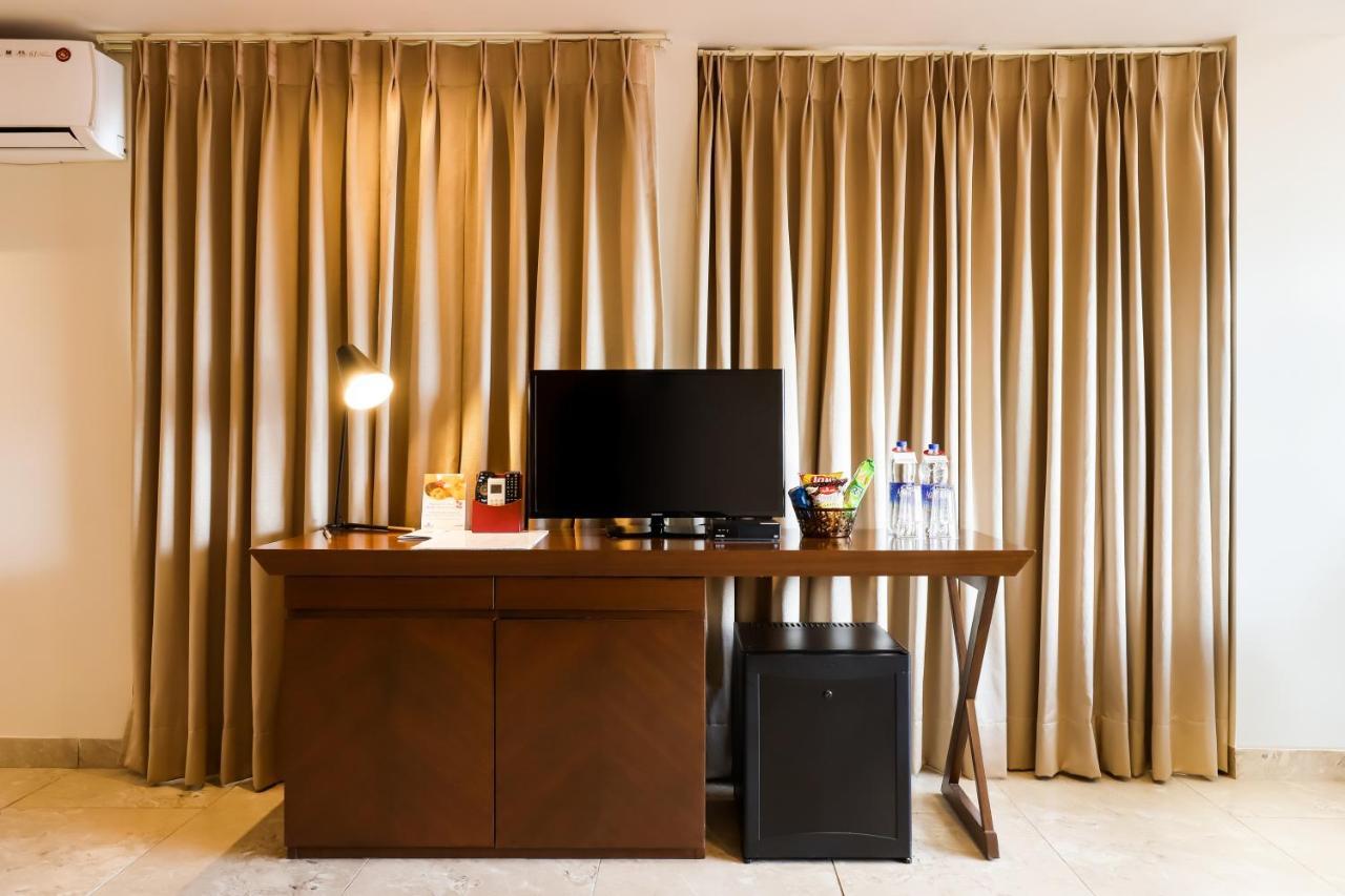 Regenta Resort & Spa Mashobra ชิมลา ภายนอก รูปภาพ